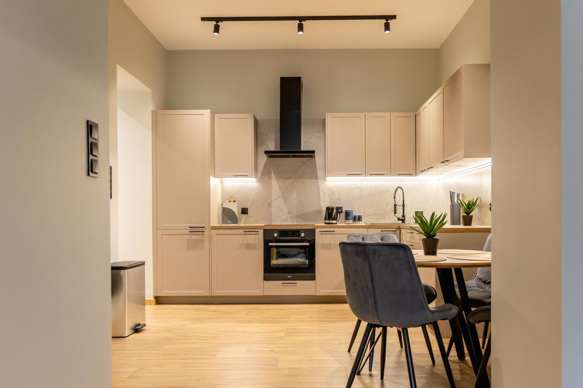 Apartment The 9 *